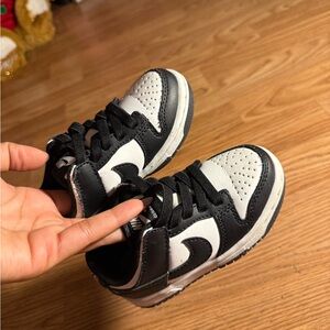 Nike Kids Black and White Sneakers